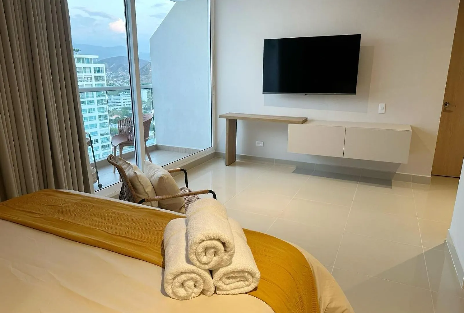 Eira Suites Marina - By Inmobiliaria Vs サンタ・マルタ アパート